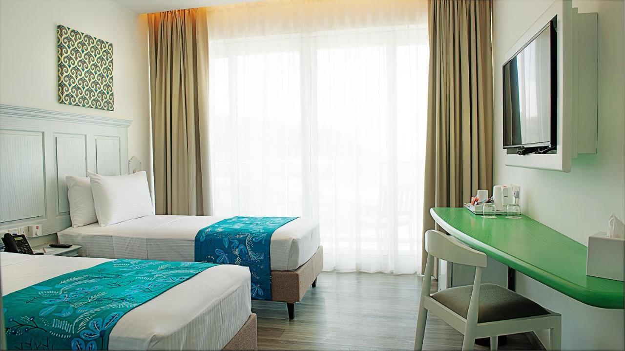 Blue Beach Galle Exterior photo